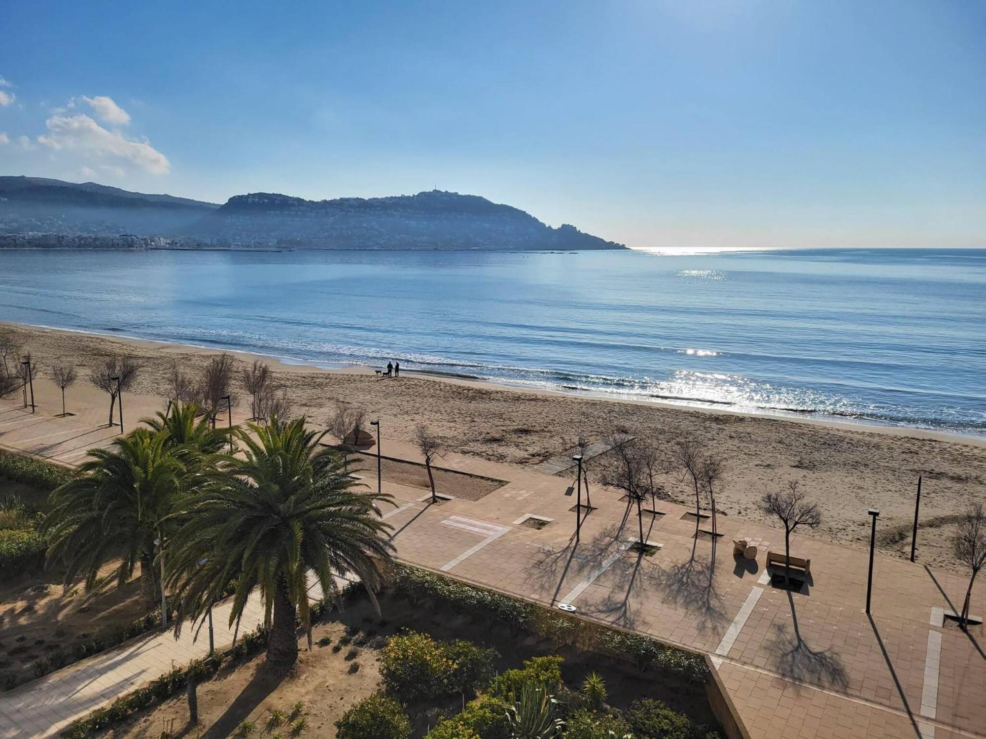 Apartamento Primera Linea Roses Con Vistas Al Mar Extérieur photo